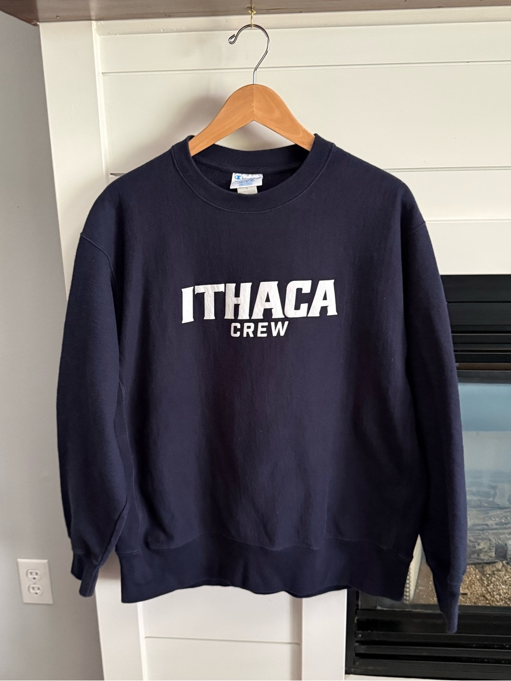 Champion Navy Crewneck Sweatshirt White 'ITHACA CREW' Print size XL heavyweight